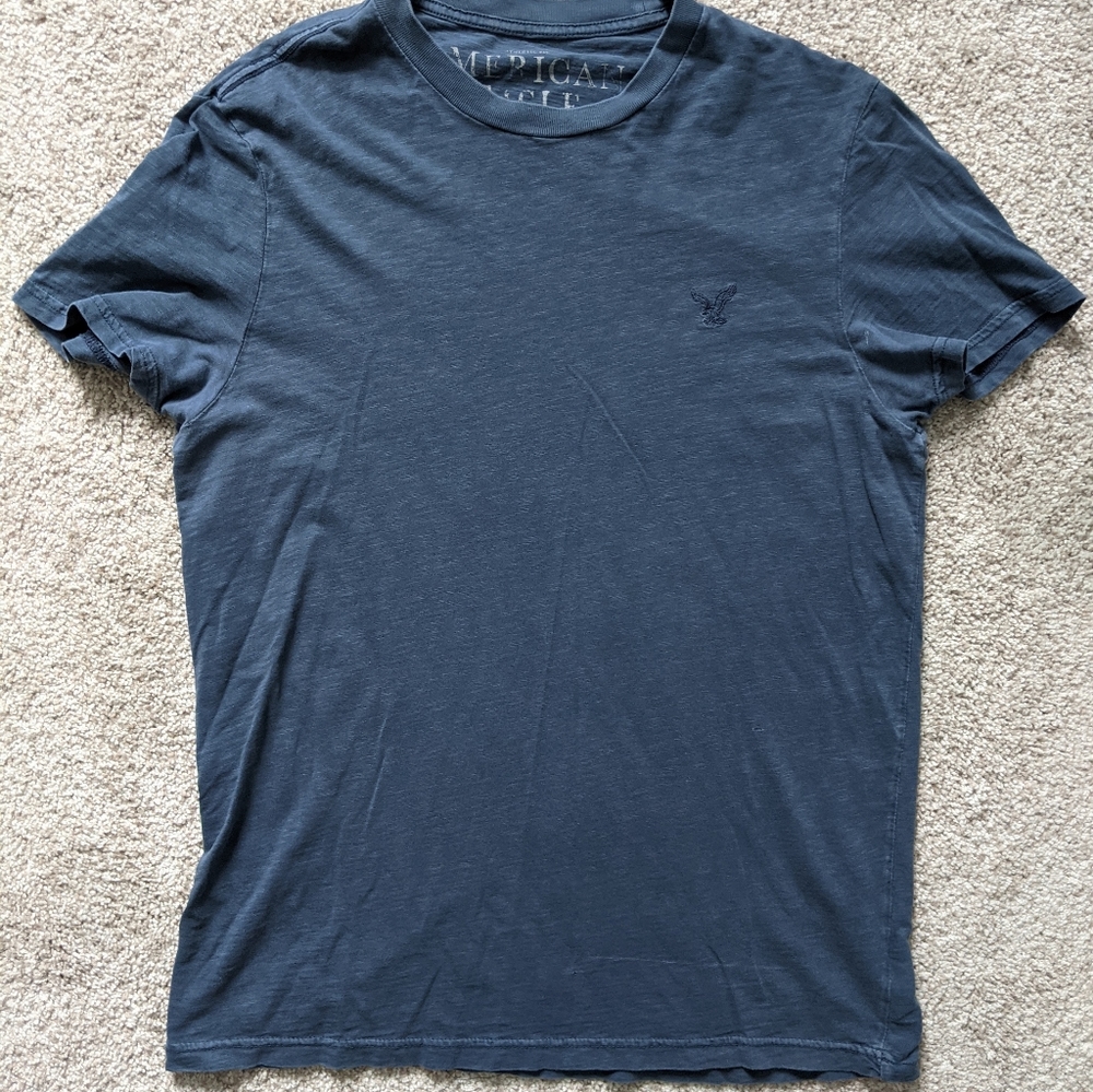 American Eagle t-shirt